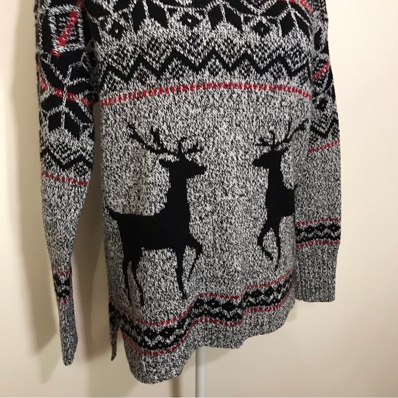 Christmas Sweater Reindeer Wool Size Medium - Picture 3 of 9